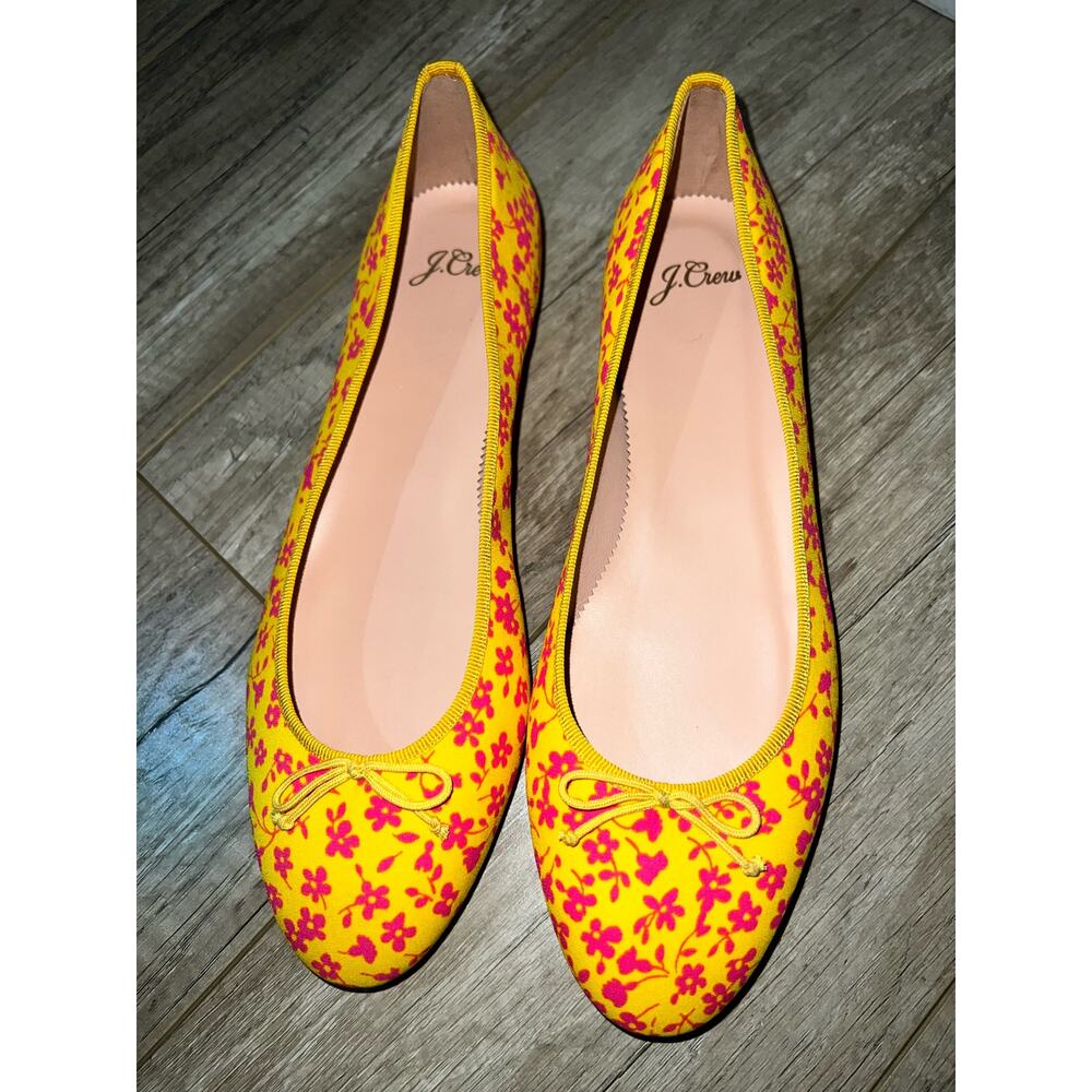 NWOB J.Crew Kiki Ballet Flat Women’s 10.5 Yellow Saffron Neon Floral Boquet - Picture 3 of 7